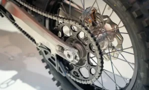 rantai motor berisik rantai motor berisik